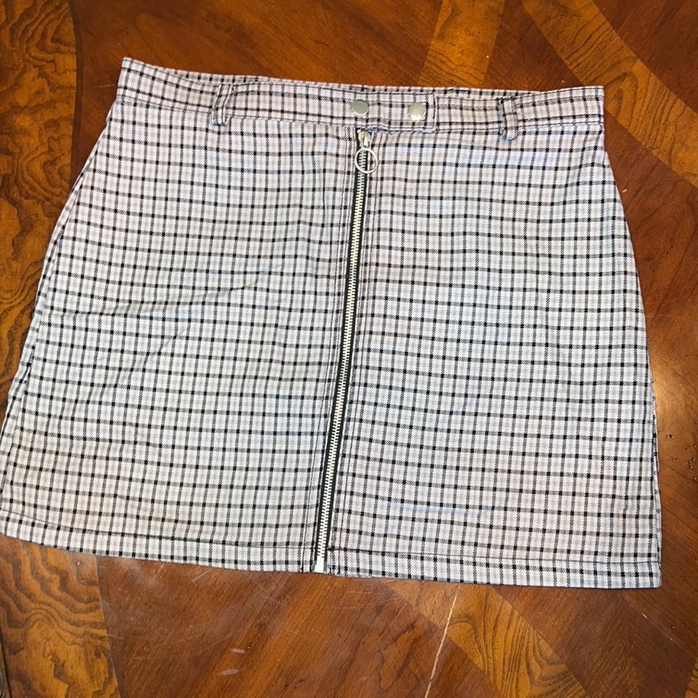 WILD FABLE plaid mini skirt!